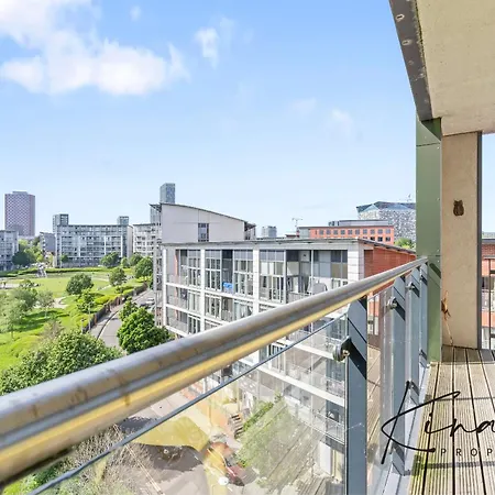 Apartment Luxury 2 Bed - - Mailbox - Bhx Station - Bullring - O2 Academy - Free Parking *