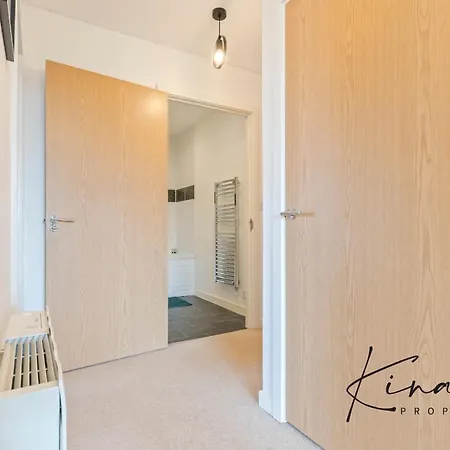 Apartment Luxury 2 Bed - - Mailbox - Bhx Station - Bullring - O2 Academy - Free Parking