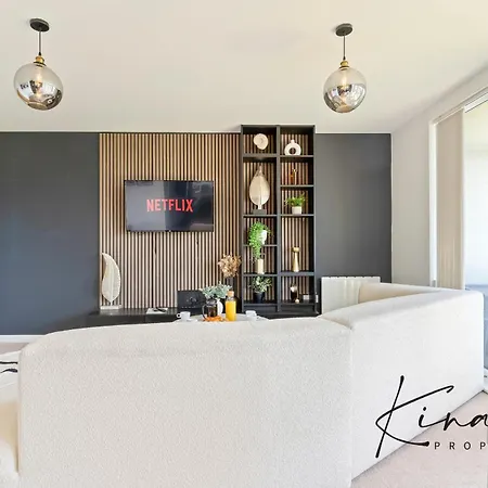 Apartment Luxury 2 Bed - - Mailbox - Bhx Station - Bullring - O2 Academy - Free Parking *