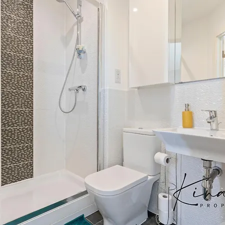 Apartment Luxury 2 Bed - - Mailbox - Bhx Station - Bullring - O2 Academy - Free Parking Birmingham